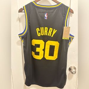 NWT Black & Yellow Steph Curry Golden State Warriors Nike Dri-Fit Jersey Size LG